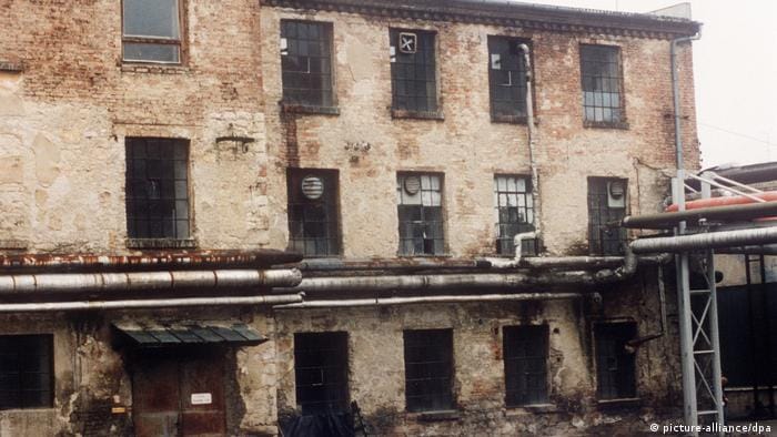 Tschechien Ruinen von Oskar Schindlers Fabrik in Brünnlitz (picture-alliance/dpa)