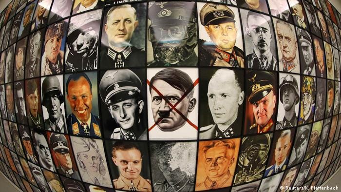 Deutschland documenta 14 Real Nazis von Piotr Uklanski (Reuters/K. Pfaffenbach) Deutschland documenta 14 Real Nazis von Piotr Uklanski (Reuters/K. Pfaffenbach)