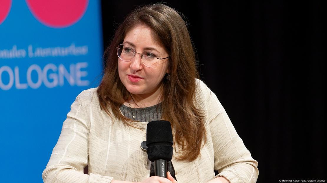 Amerikalı Yahudi yazar Deborah Feldman'ın okuma etkinlikleri, "kitabındaki pasajların Almanya'daki antisemitik kızgınlığa hizmet edeceği" gerekçesiyle Kasım 2023'te iptal edildi
Fotoğraf: Henning Kaiser/dpa/picture alliance