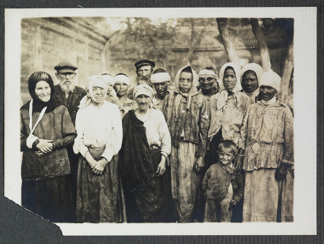 Khorkov Pogromu'ndan sag kurtulanlar (1919)
