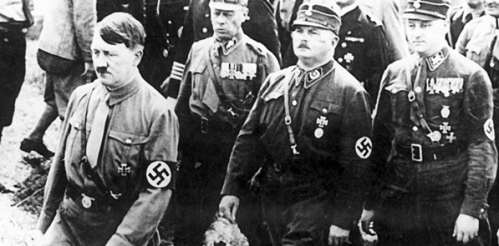 Fotoğraf: Adolf Hitler ve SA lideri Röhm, 1933.